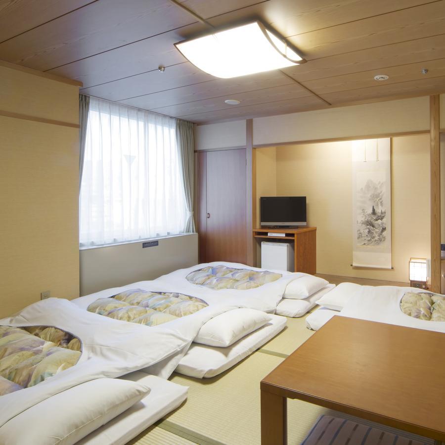 Hiroshima City Bunka Koryu Kaikan Hotel Exterior photo